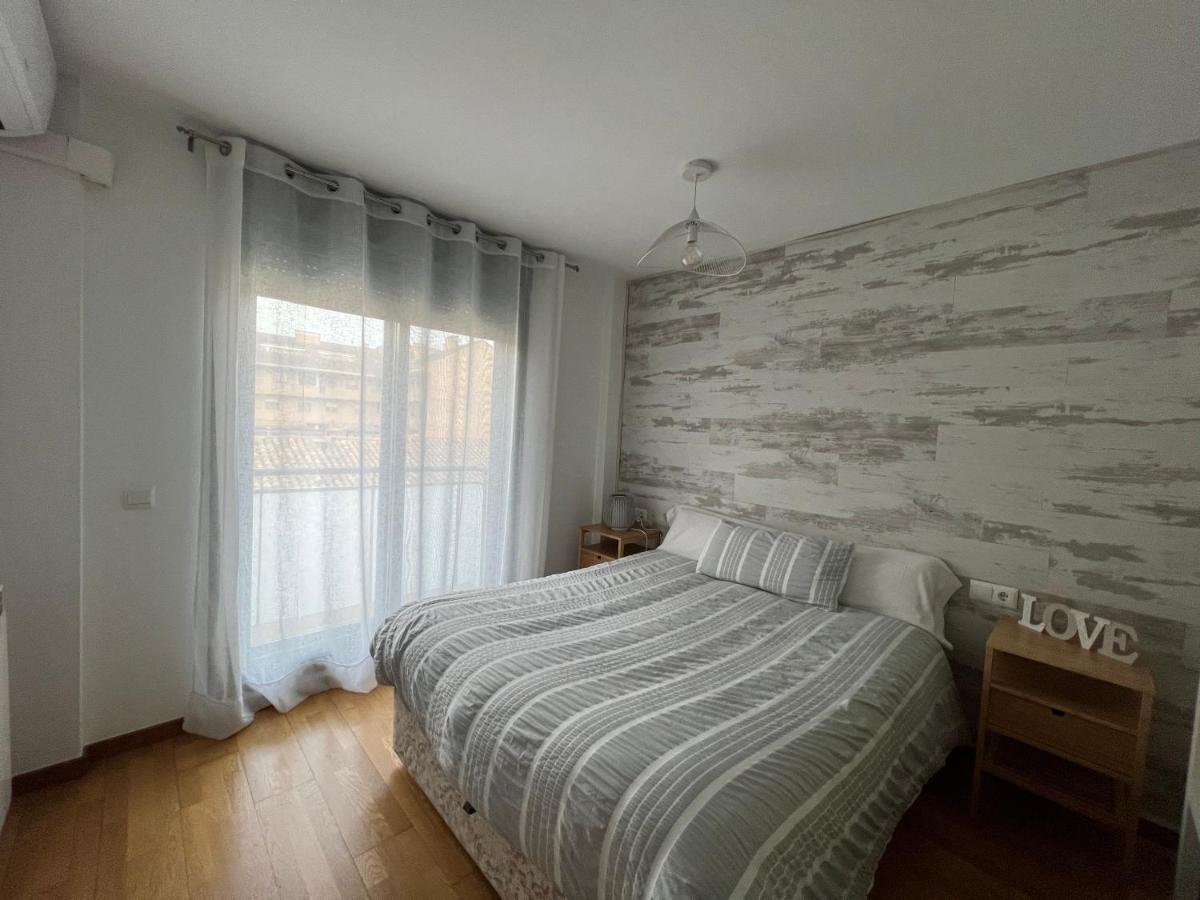 Llano Santa Isabel Lägenhet Zaragoza Exteriör bild